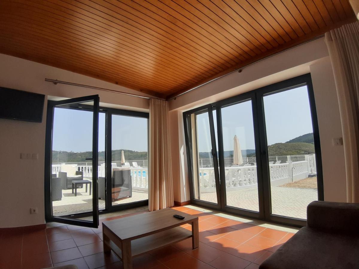 Lago Azul Villas Ferreira do Zêzere Eksteriør billede