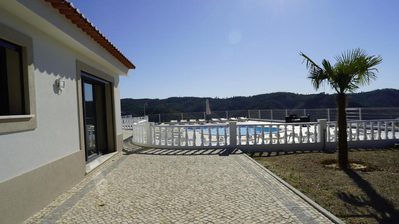 Lago Azul Villas Ferreira do Zêzere Eksteriør billede