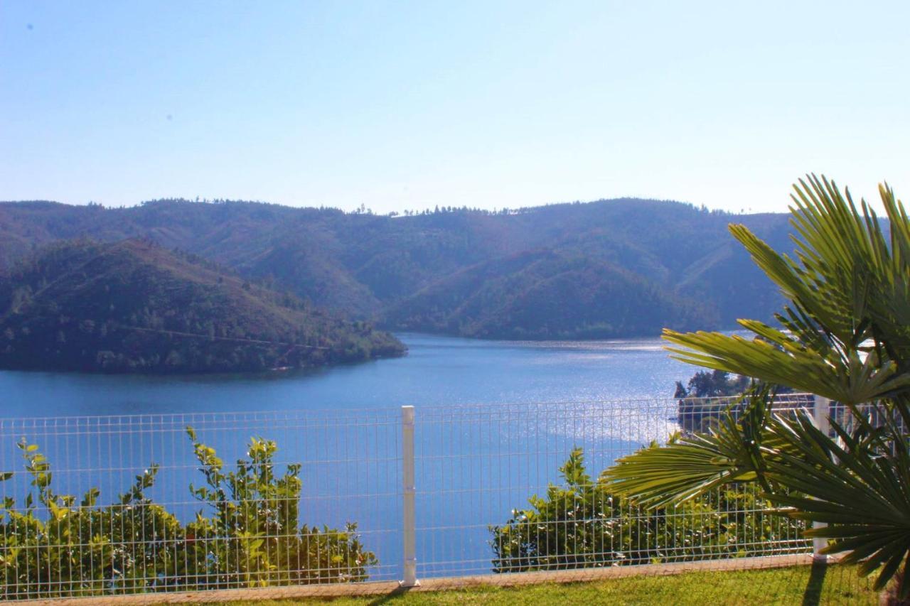 Lago Azul Villas Ferreira do Zêzere Eksteriør billede