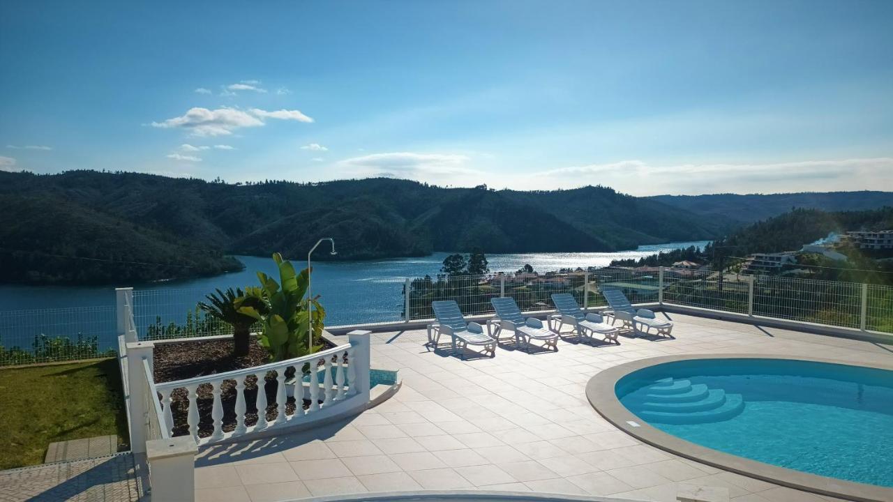 Lago Azul Villas Ferreira do Zêzere Eksteriør billede