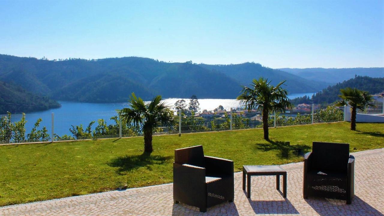 Lago Azul Villas Ferreira do Zêzere Eksteriør billede