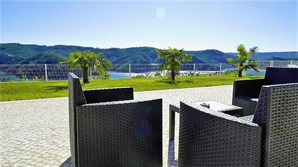 Lago Azul Villas Ferreira do Zêzere Eksteriør billede